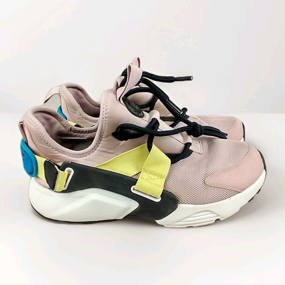 Nike Air Huarache City Low Womens Particle Rose Citron AH6804-602 Size 8.5